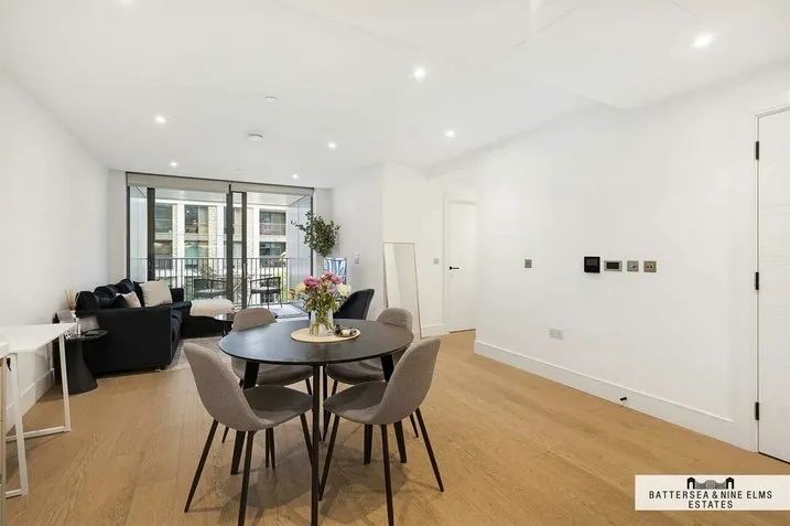 Prince of Wales Drive, SW11, photo 6