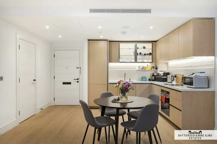 Prince of Wales Drive, SW11, photo 8