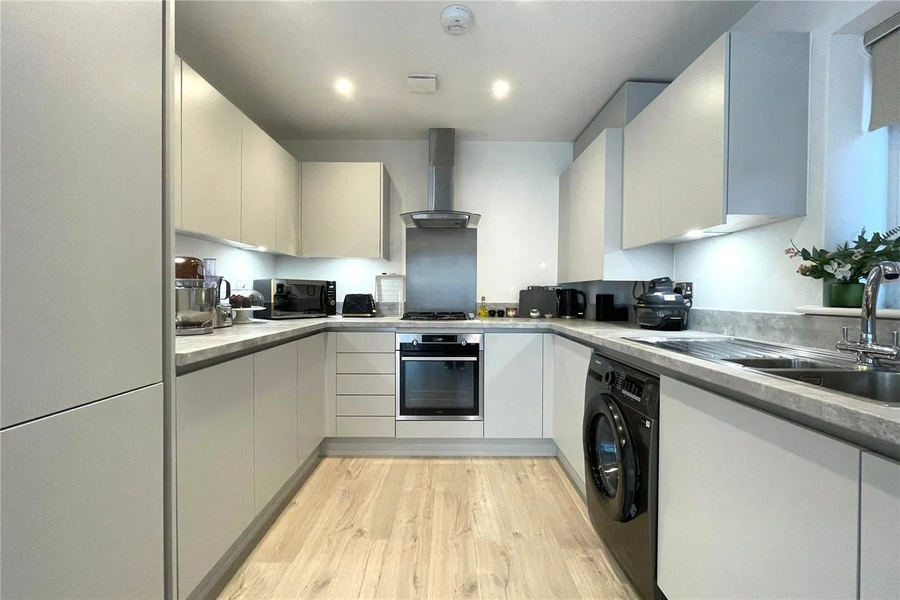 Woodland Glade, Mytchett, GU16, photo 18