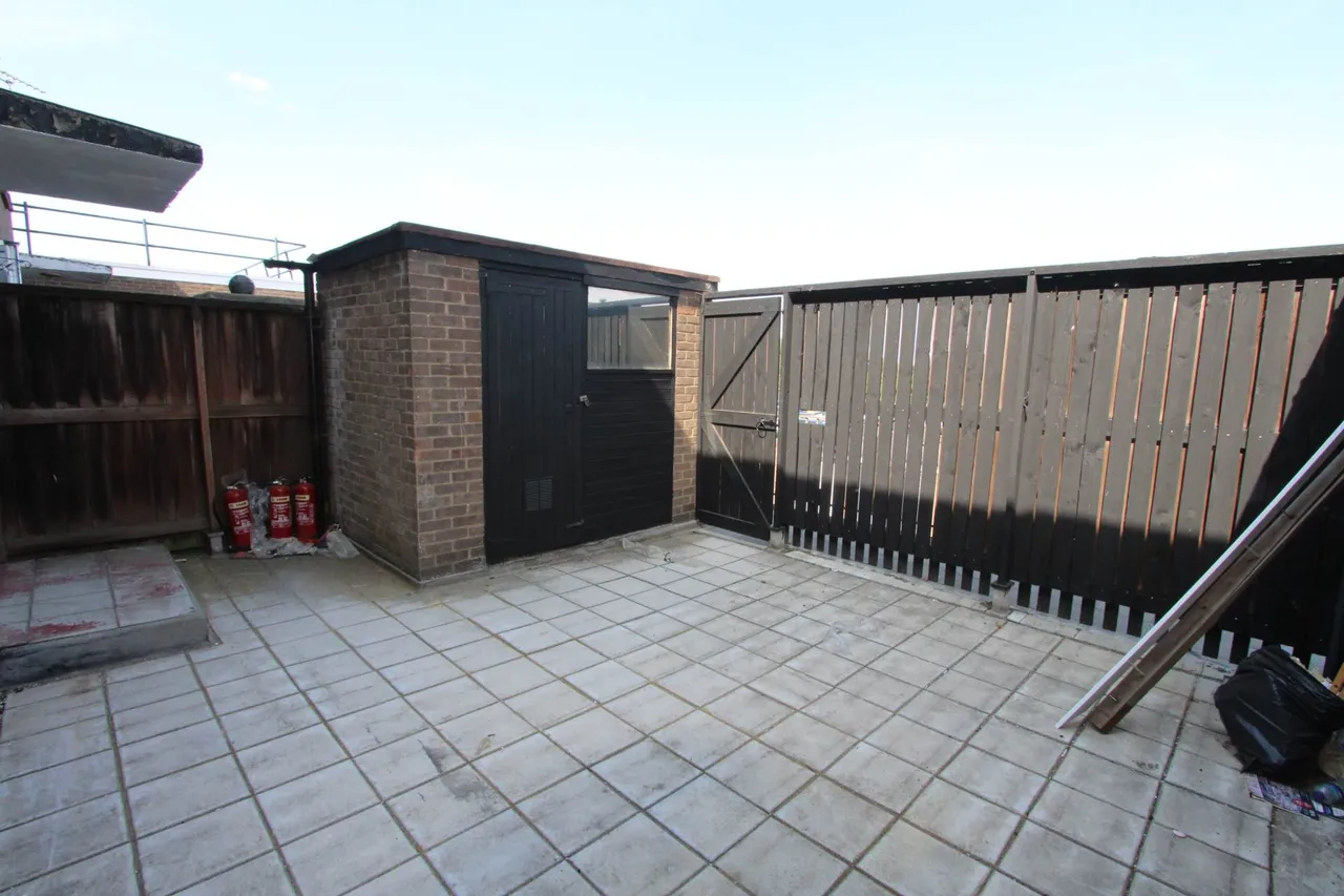 Grover Walk, Corringham, SS17 7LP, photo 13