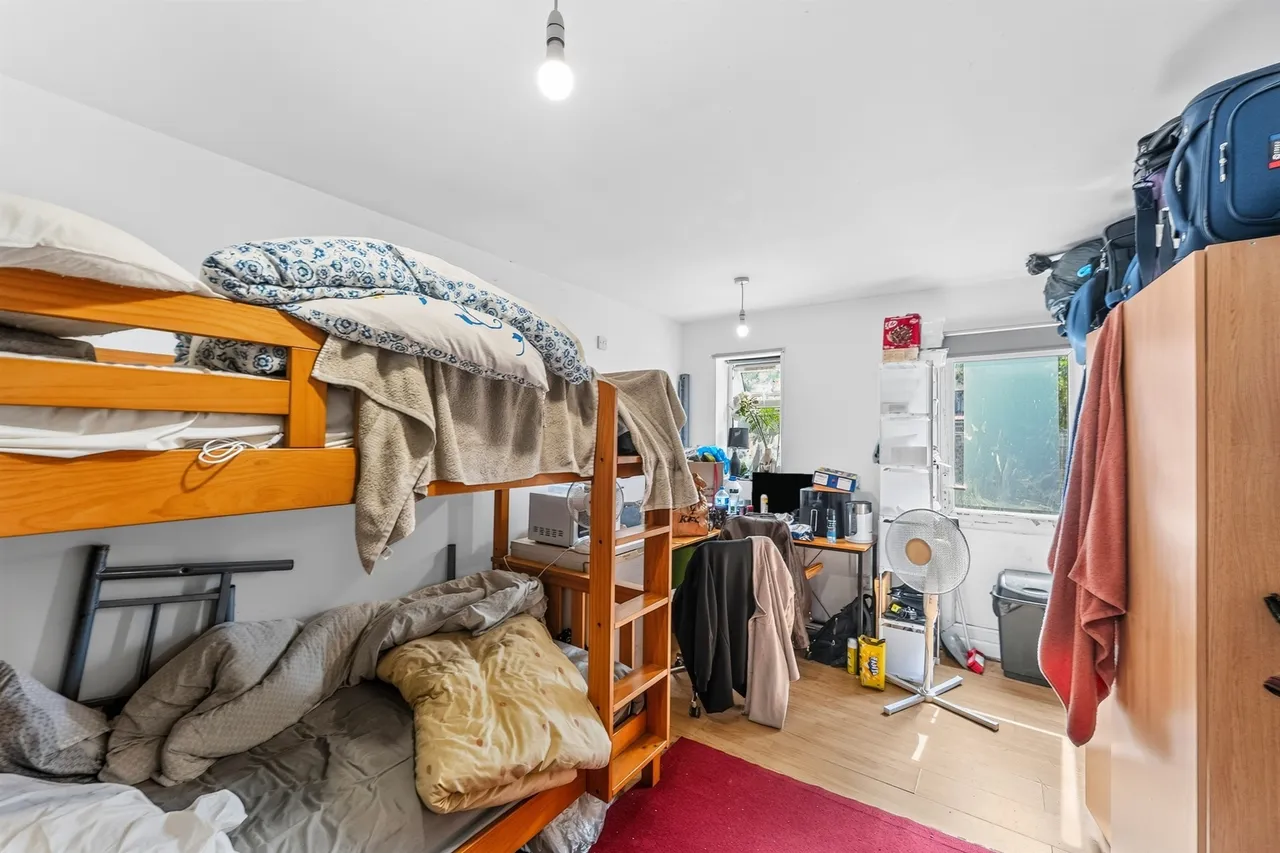 Maycross Avenue, Morden, SM4, photo 12