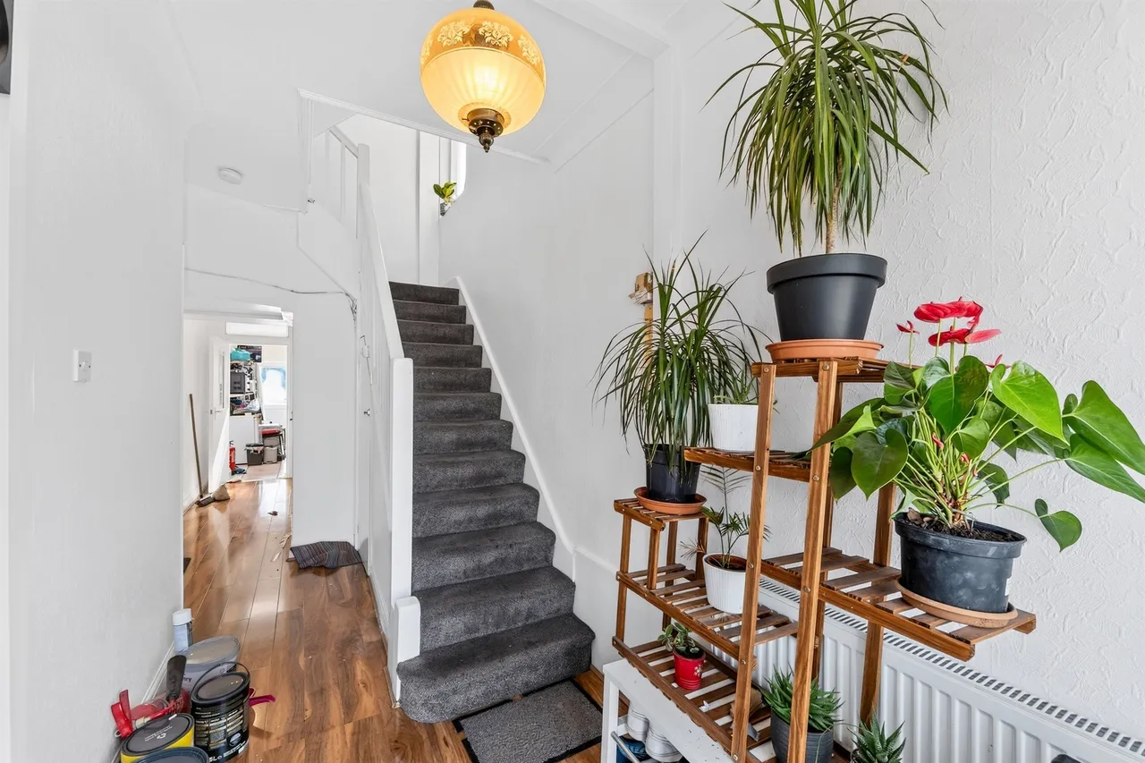 Maycross Avenue, Morden, SM4, photo 2