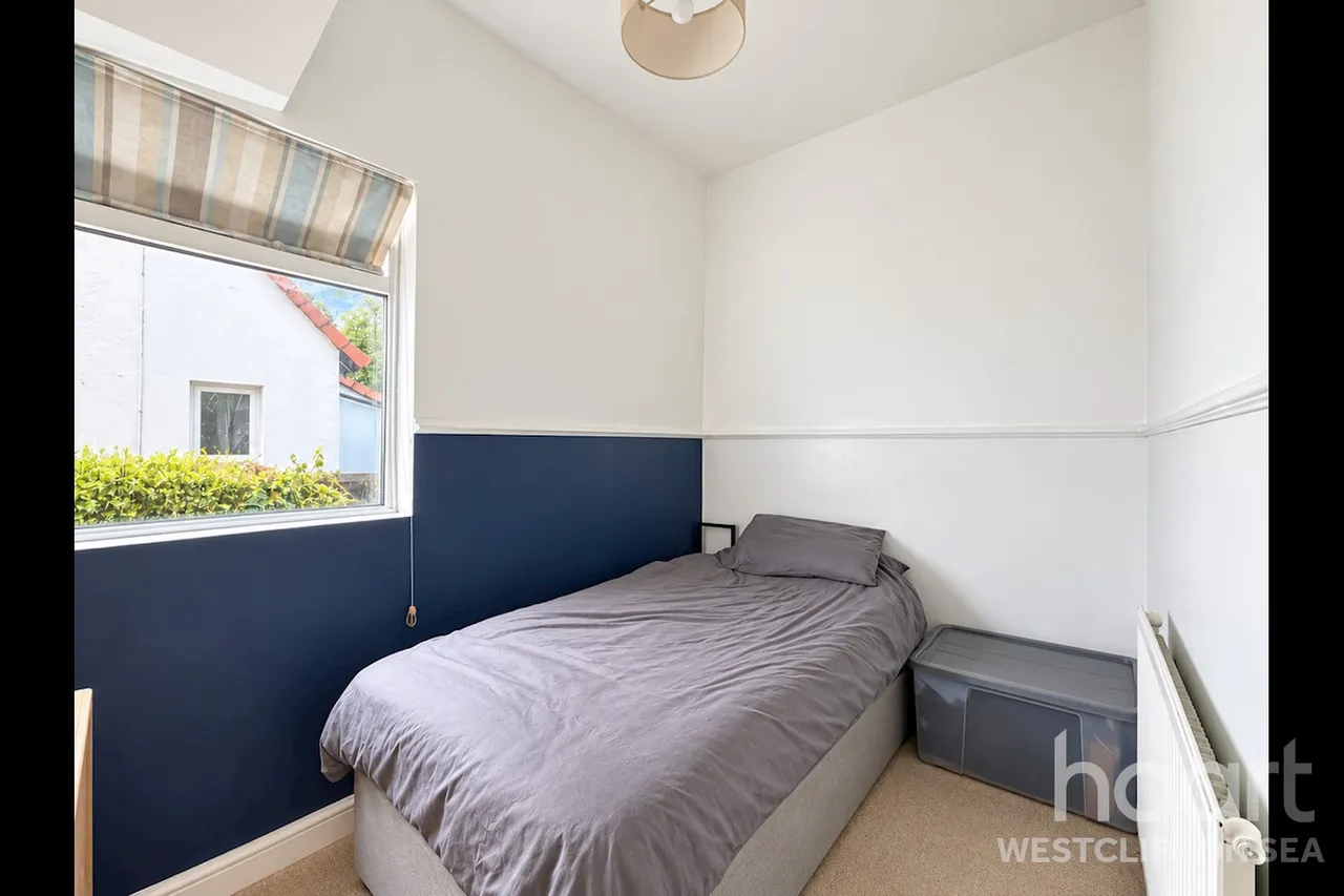 Electric Avenue, Westcliff-On-Sea, SS0, photo 6