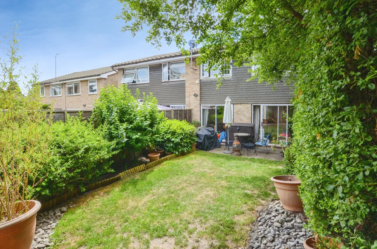 Lynwood Drive, Northwood, HA6, photo 19