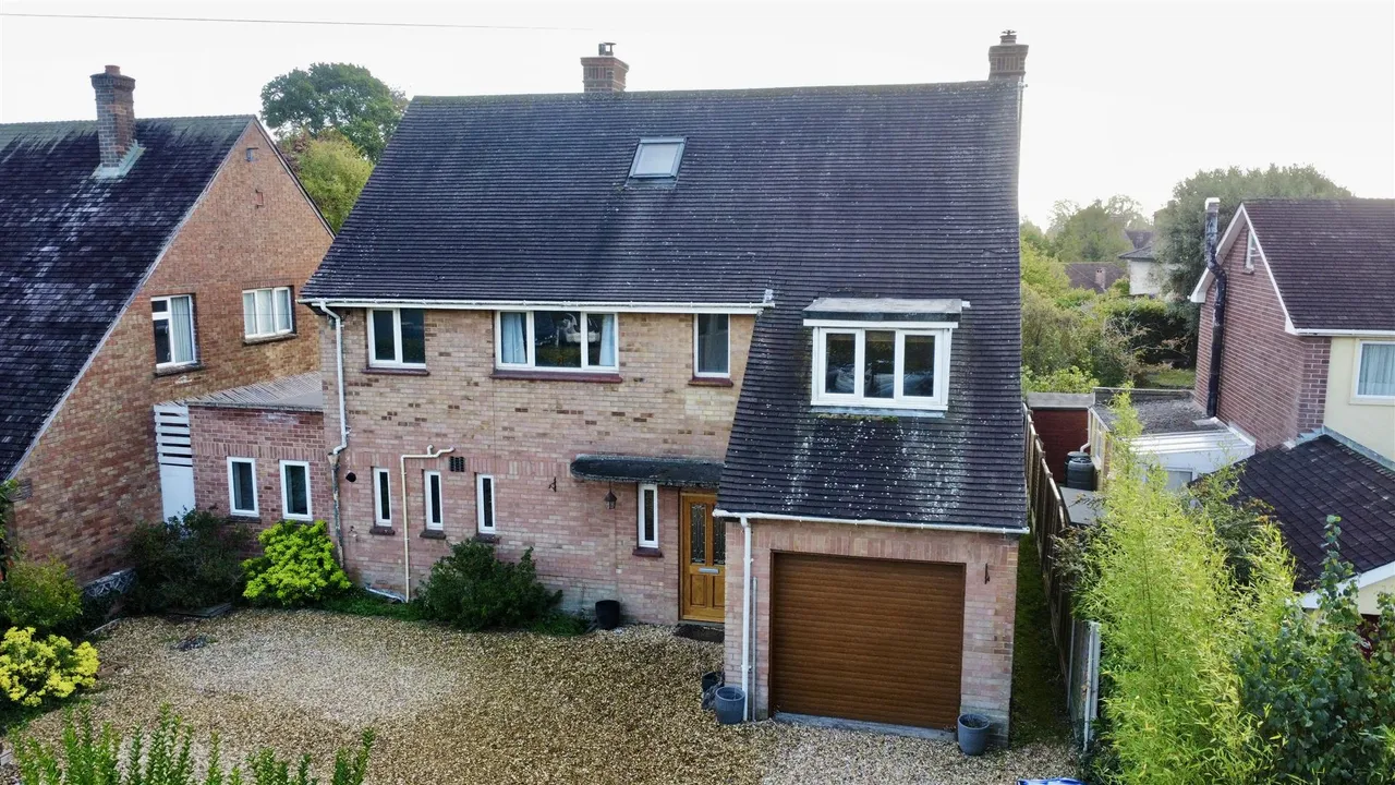 Queens Road, Devizes, SN10, photo 3
