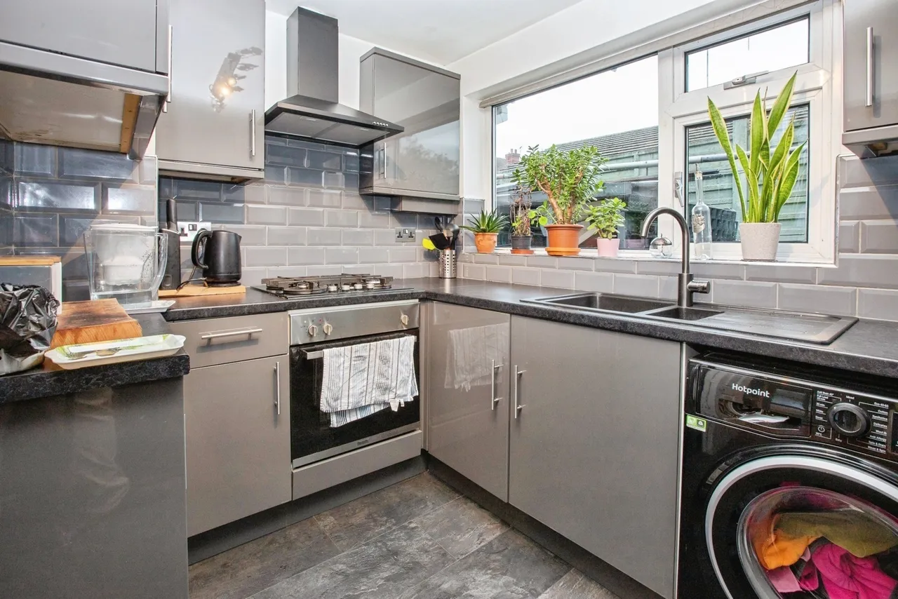 Greenbank Drive, Sutton-in-Ashfield, NG17, photo 5