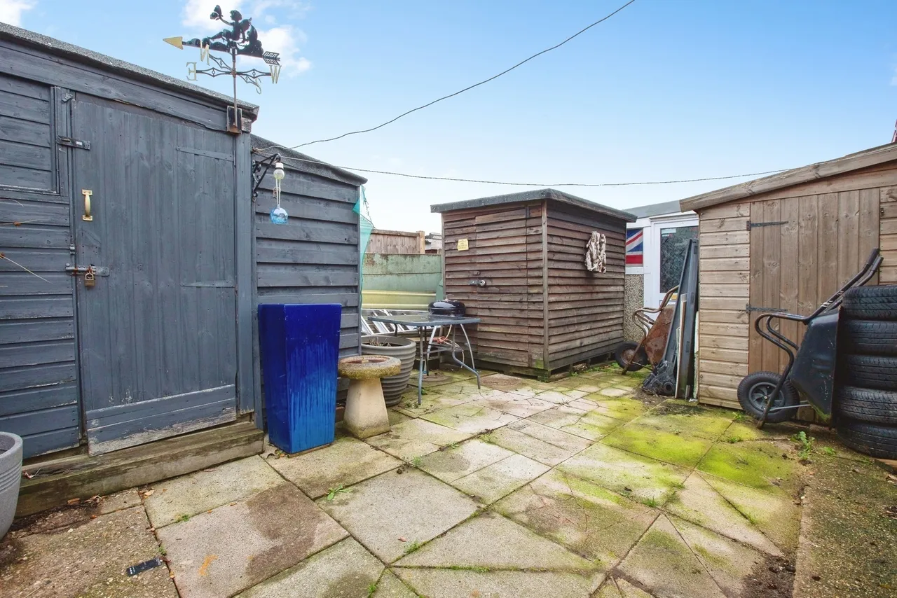 Greenbank Drive, Sutton-in-Ashfield, NG17, photo 15
