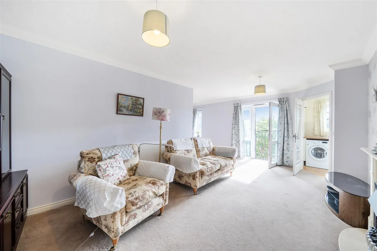 Laleham Road, Shepperton, TW17, photo 5