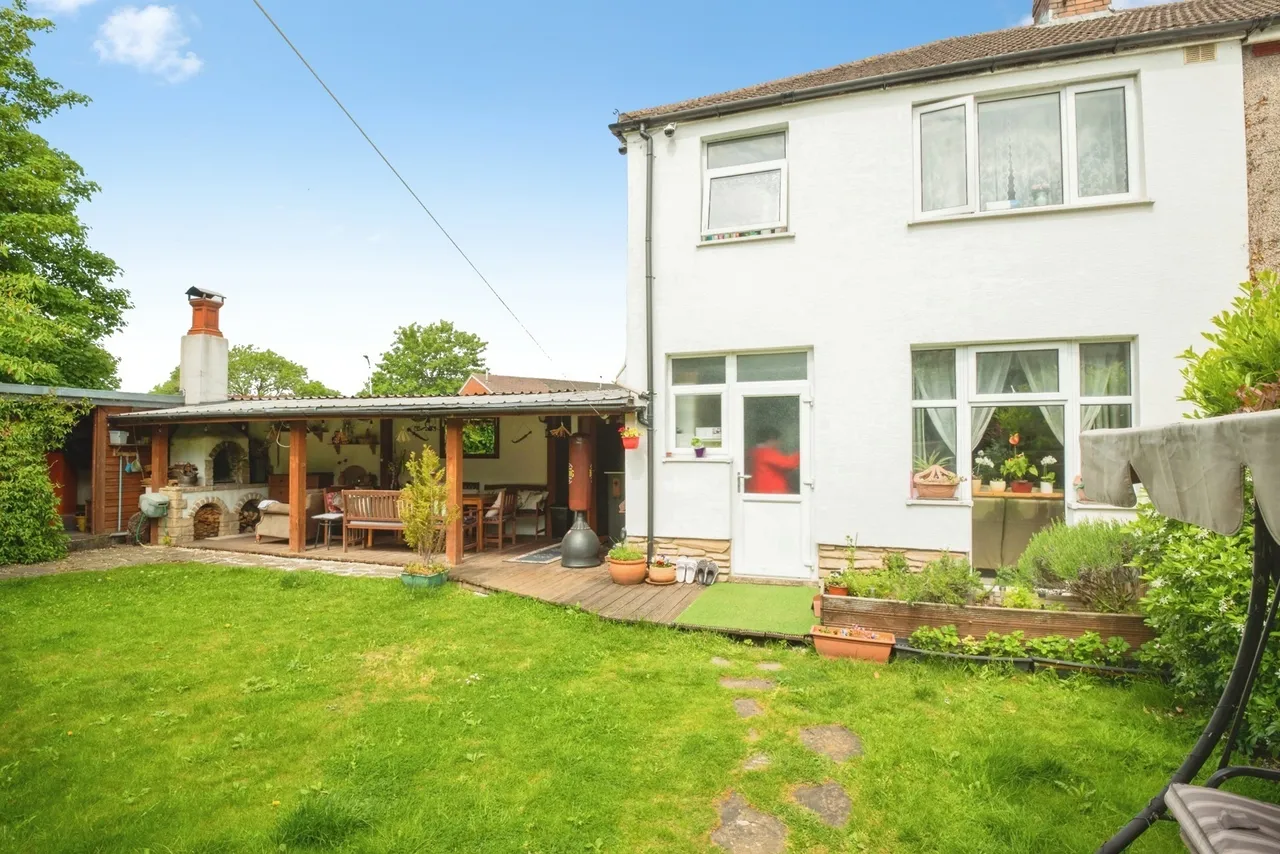 Thompson Avenue, Newport, NP19, photo 18
