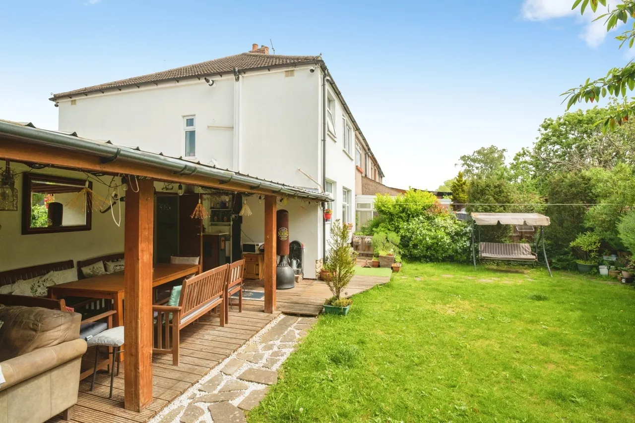 Thompson Avenue, Newport, NP19, photo 20