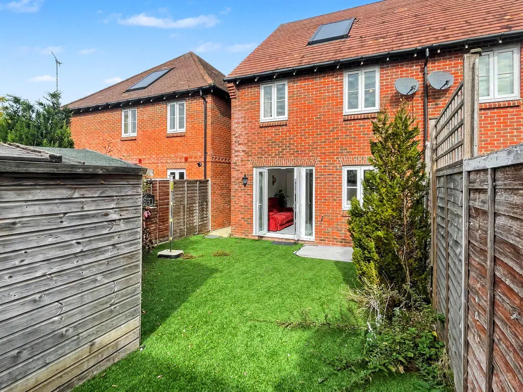 Kingshill Court, High Wycombe, HP13, photo 12