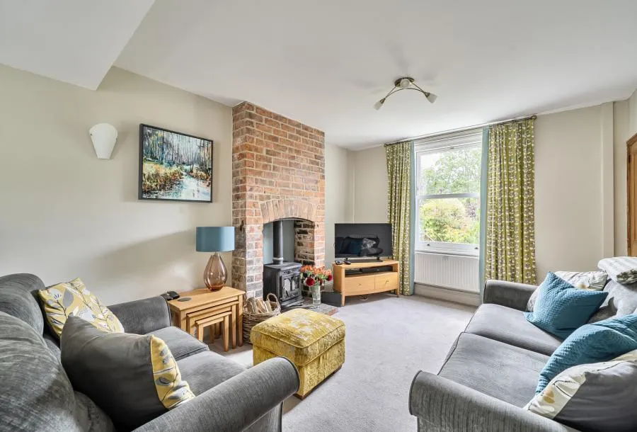 Queens Road, Stonehouse, GL10, photo 3