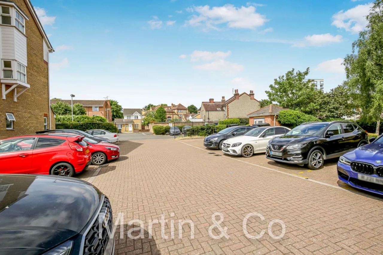 Whitstable Place, Croydon, Surrey, photo 11