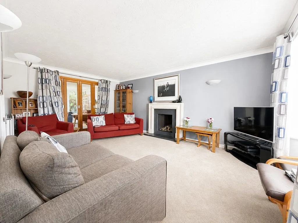 Weaver Avenue, Walmley, B76, photo 3