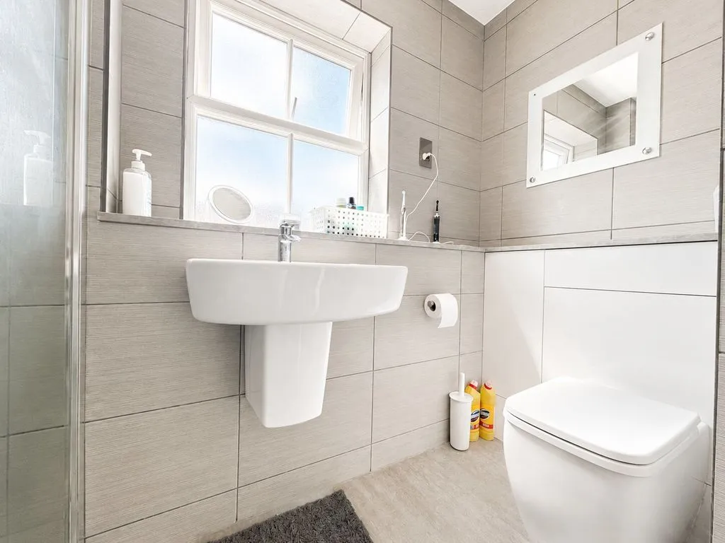 Weaver Avenue, Walmley, B76, photo 17