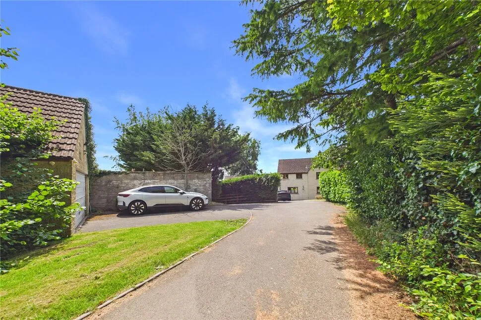 Bath Old Road, Radstock, Somerset, BA3, photo 9