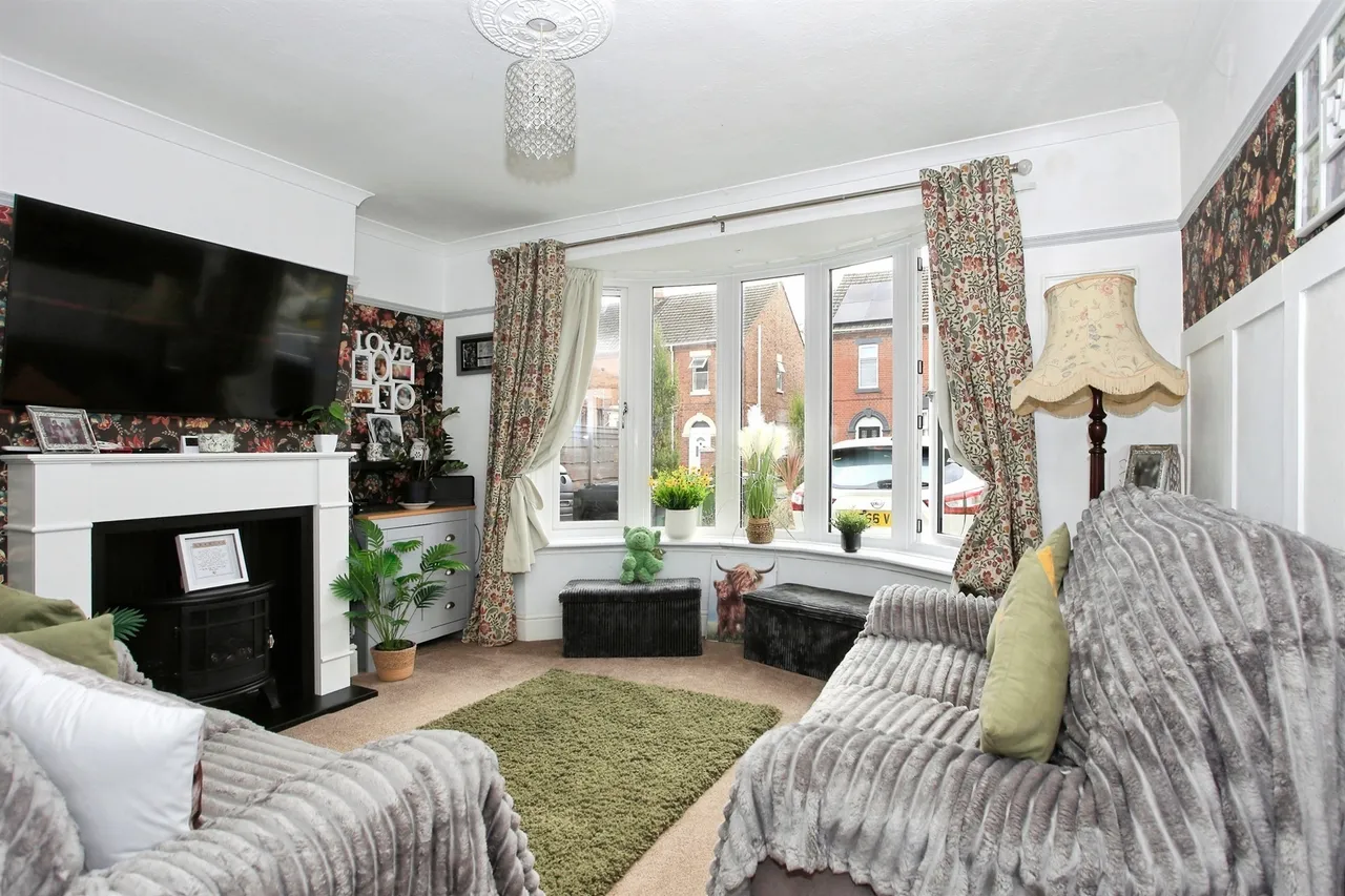 3 bed house for sale, Crown Street, Peterborough, PE1