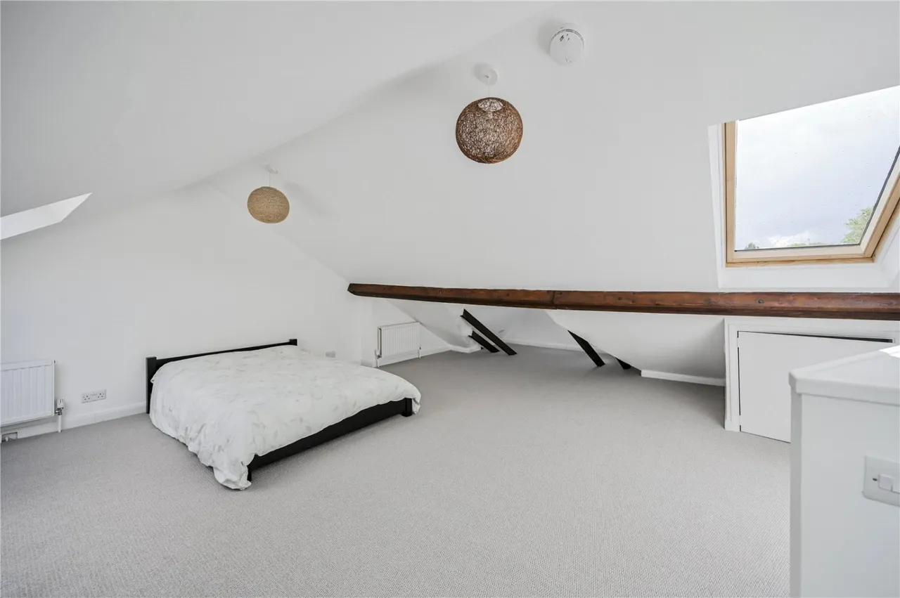 Maidstone Road, London, N11, photo 23