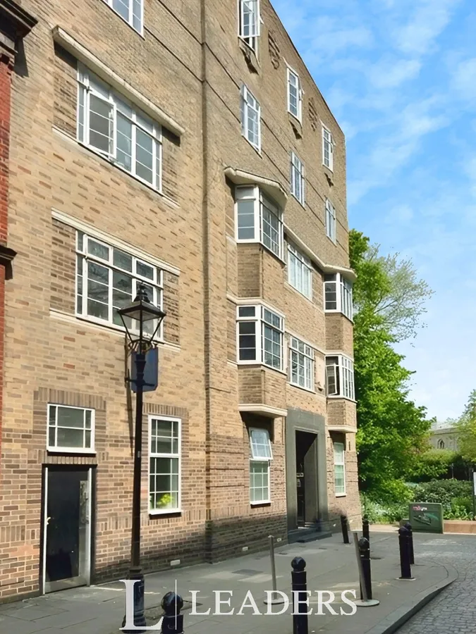 2 bed flat to rent, Princes Place, Brighton, BN1