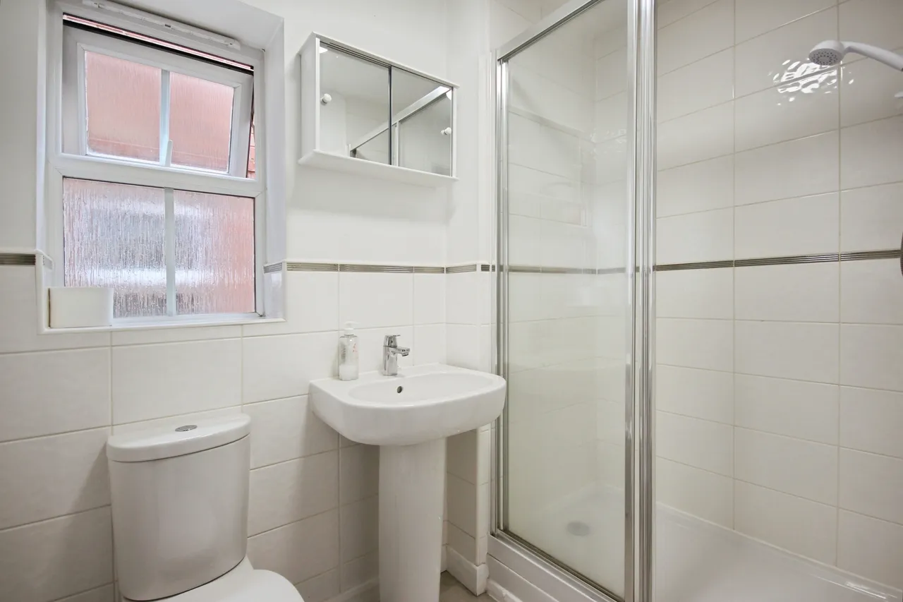 Letitia Avenue, Coventry, photo 11
