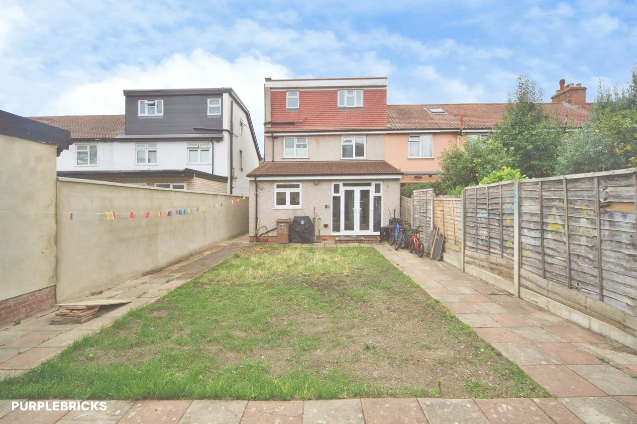 Rochdale Road, London, E17, photo 17