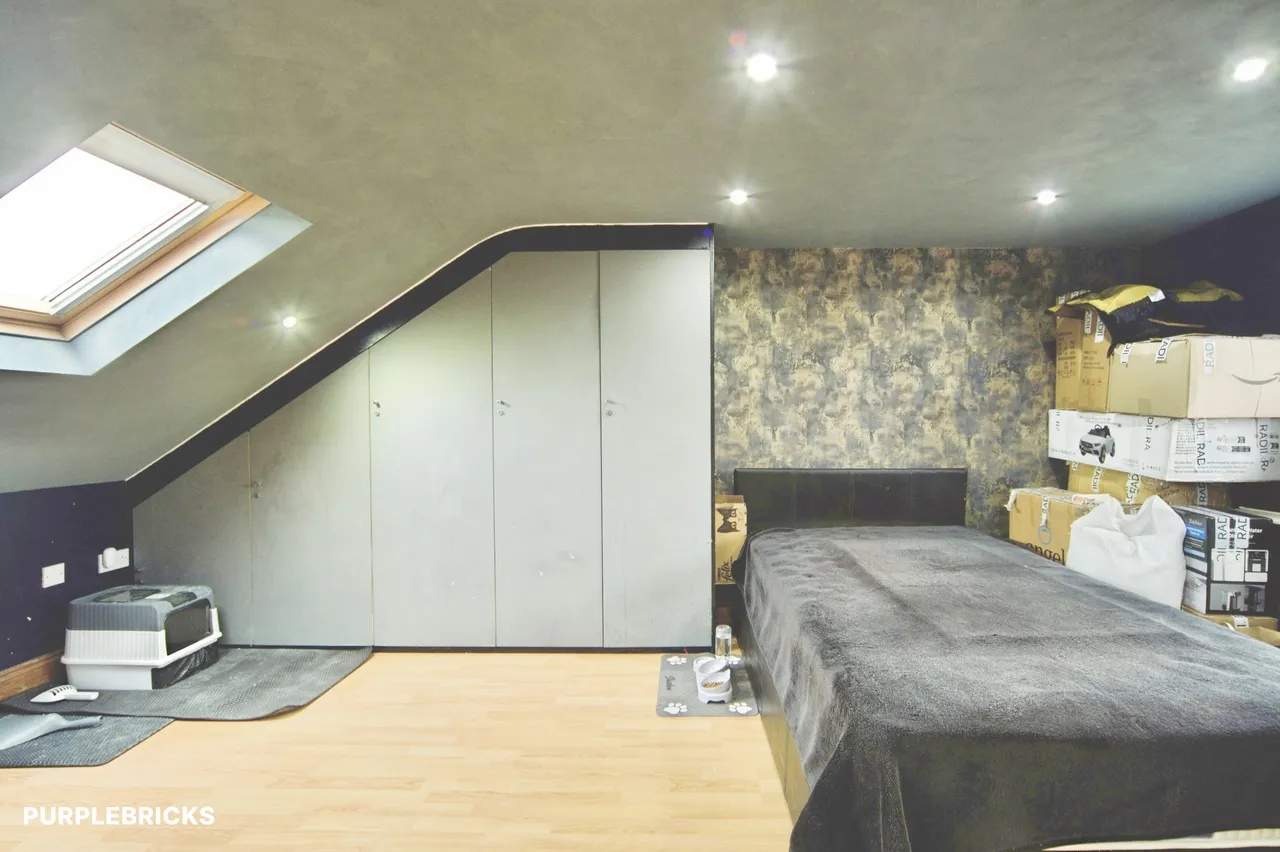 Rochdale Road, London, E17, photo 32