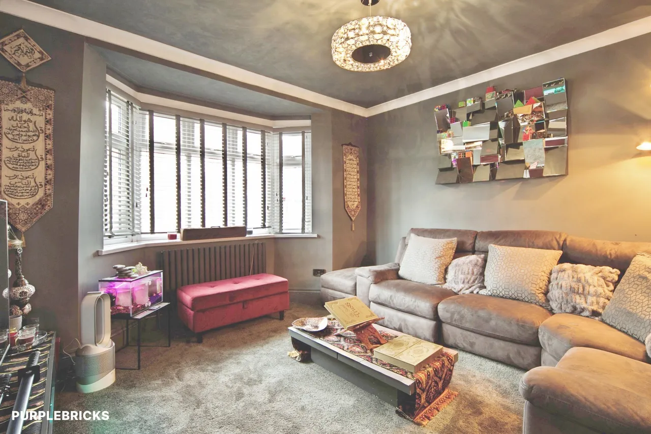 Rochdale Road, London, E17, photo 3