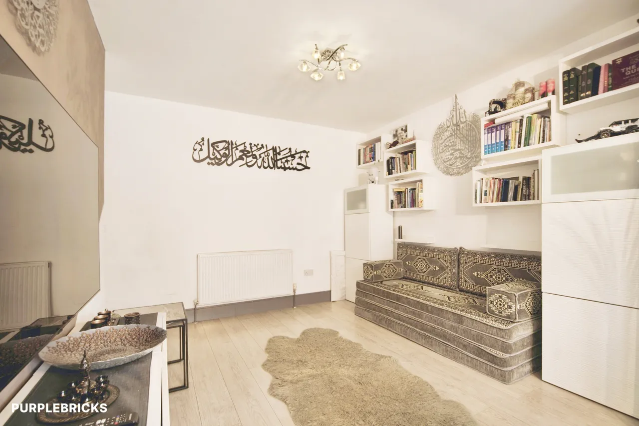 Rochdale Road, London, E17, photo 6