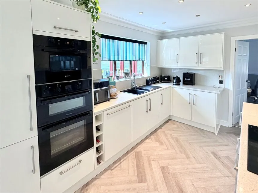 Greenfield View, Adwick-upon-Dearne, S64, photo 7