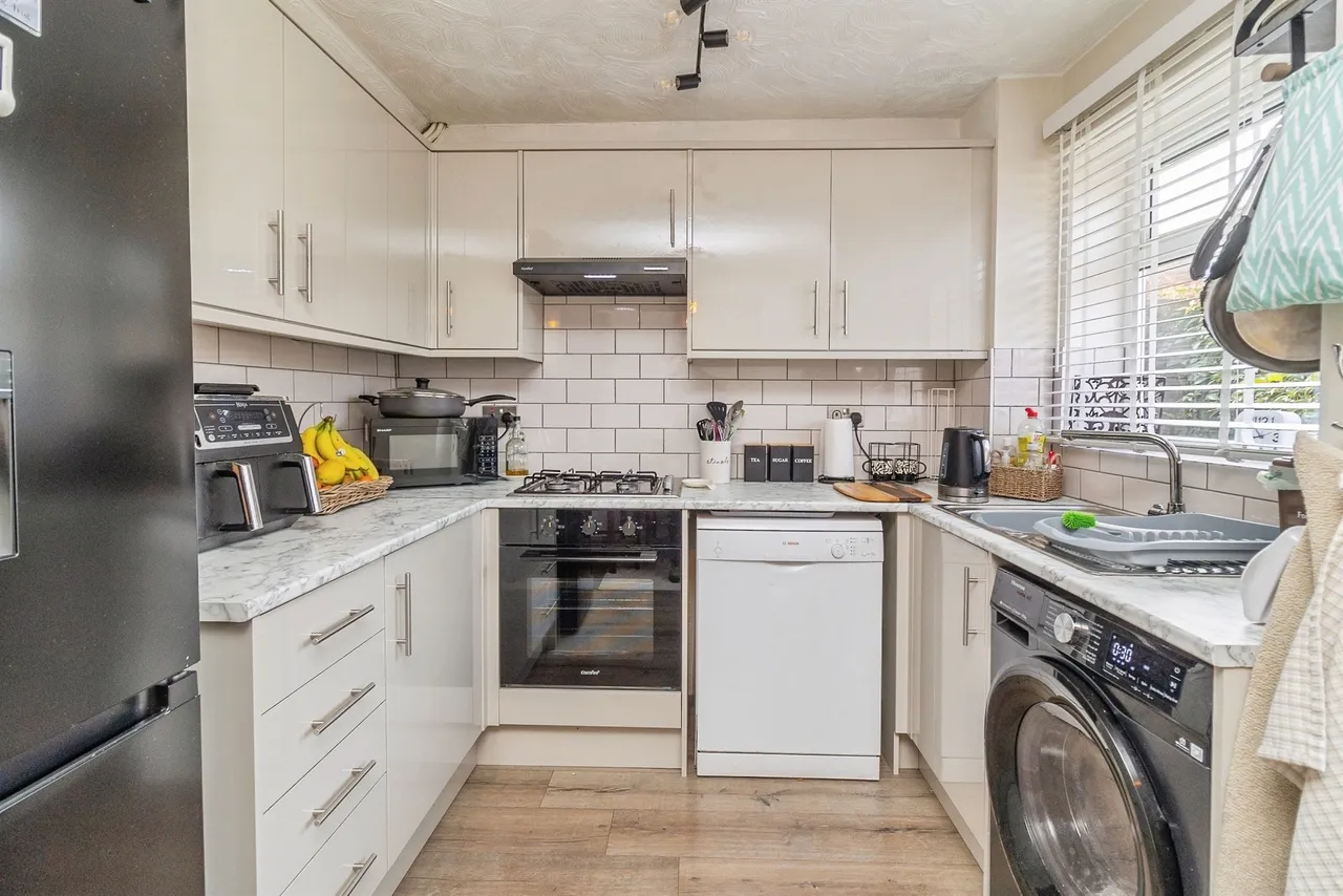Fareham Way, Houghton Regis, LU5, photo 4