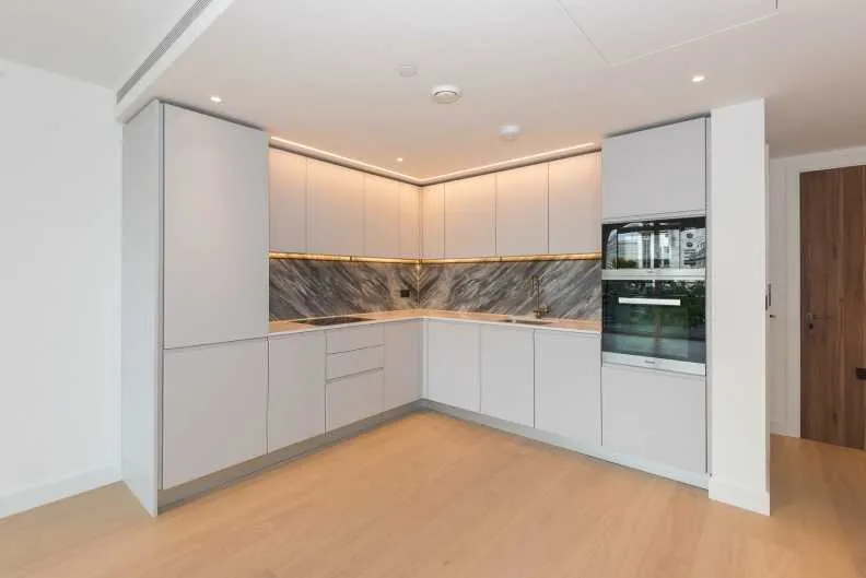 Fountain Park Way, White City, W12, photo 9