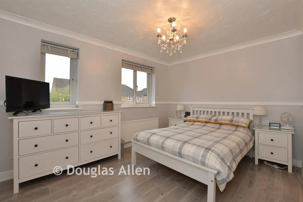 Hornbeam Way, Laindon, SS15, photo 14