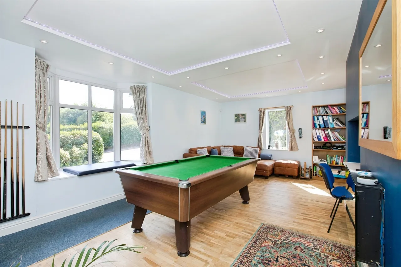 Ferrers Way, Darley Abbey, DE22, photo 3