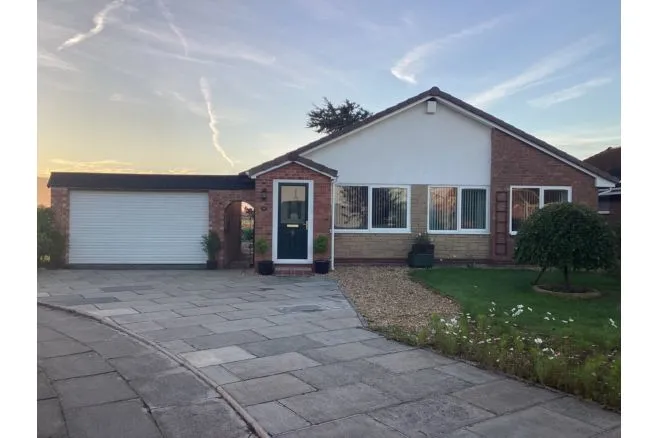 3 bed house for sale, Bracebridge Drive, Southport, PR8