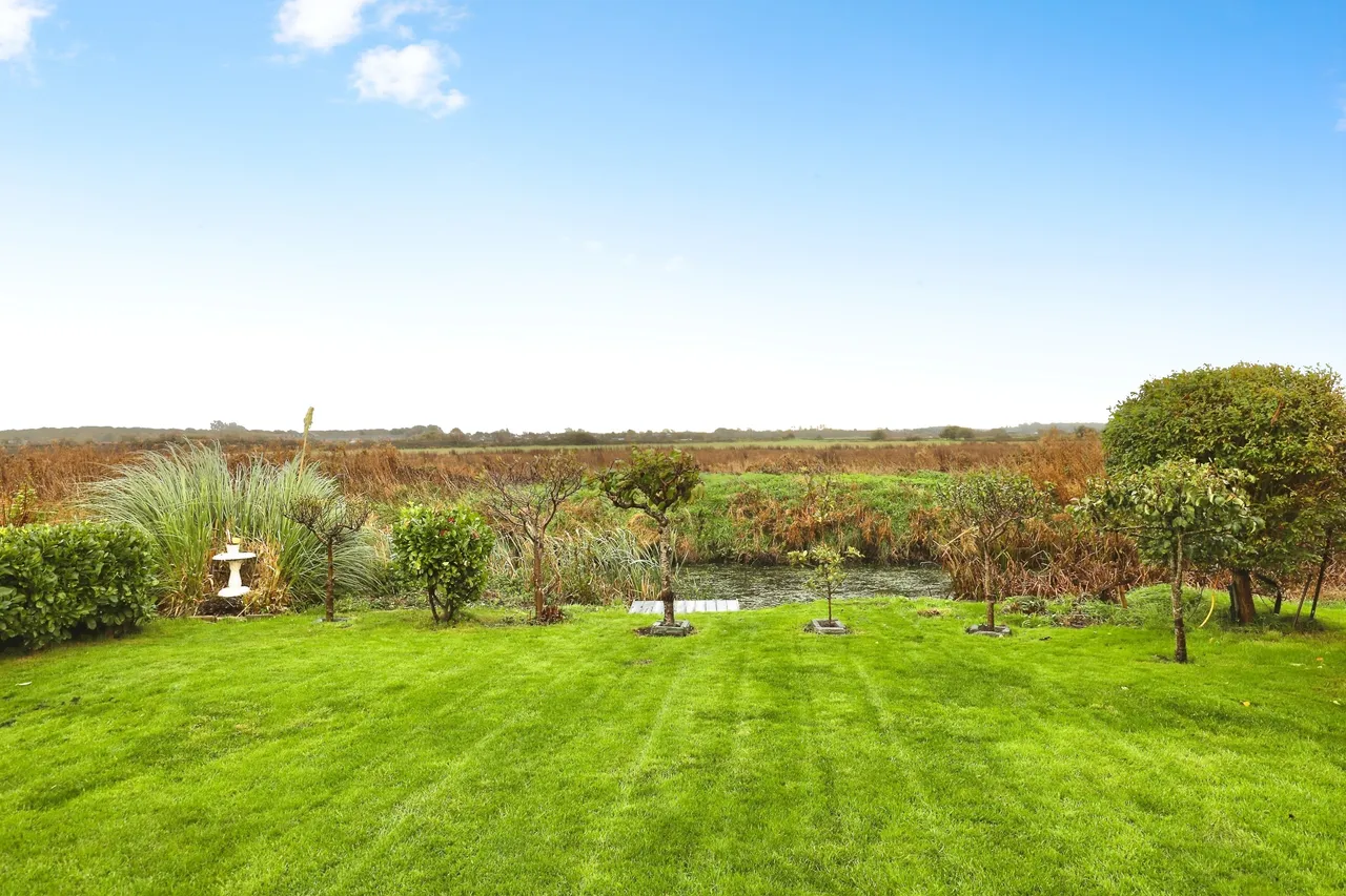 Bracebridge Drive, Southport, PR8, photo 12