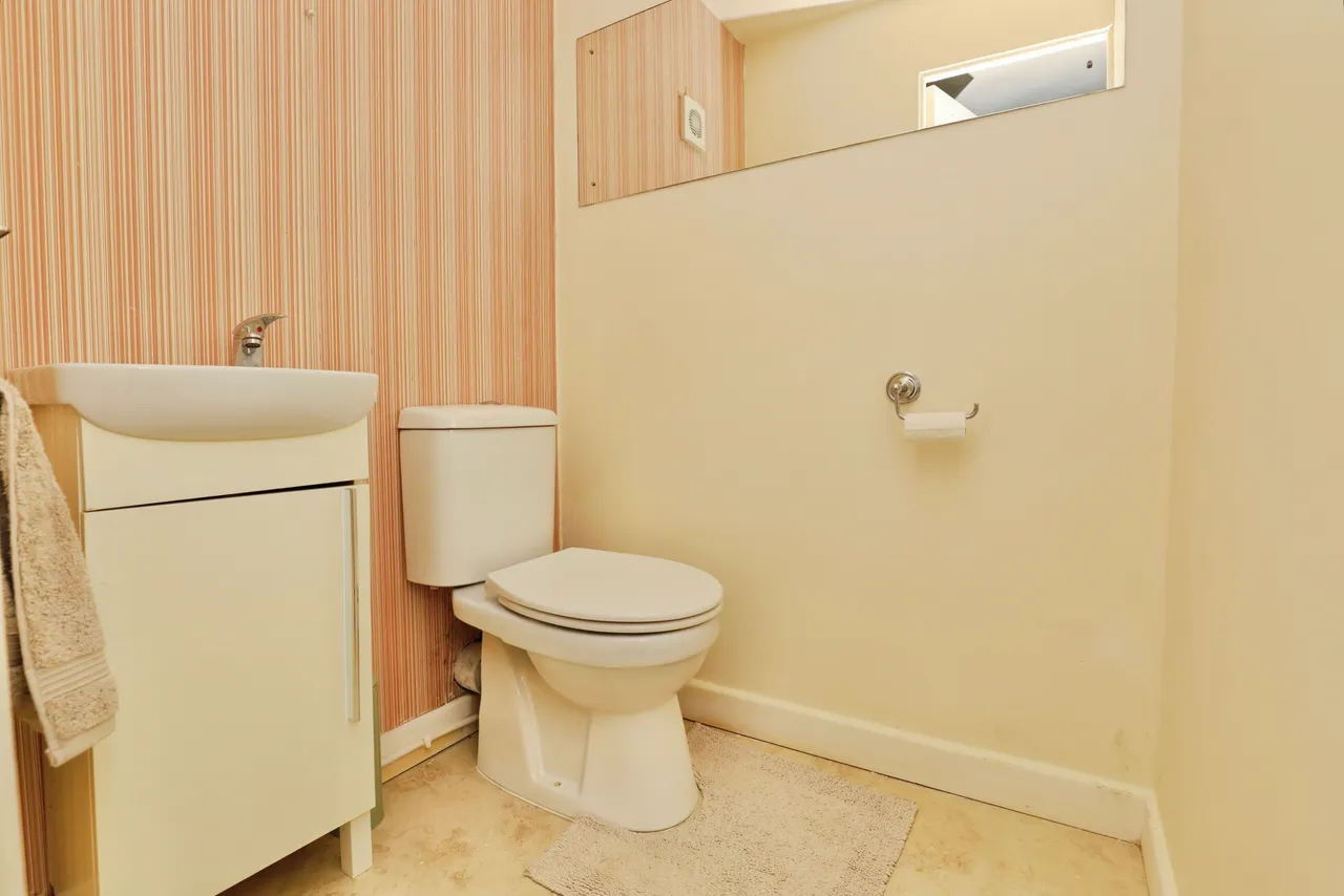 Bracebridge Drive, Southport, PR8, photo 11