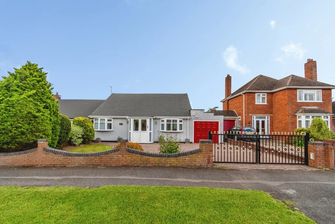 Longford Road, Cannock, Staffordshire, WS11, photo 40
