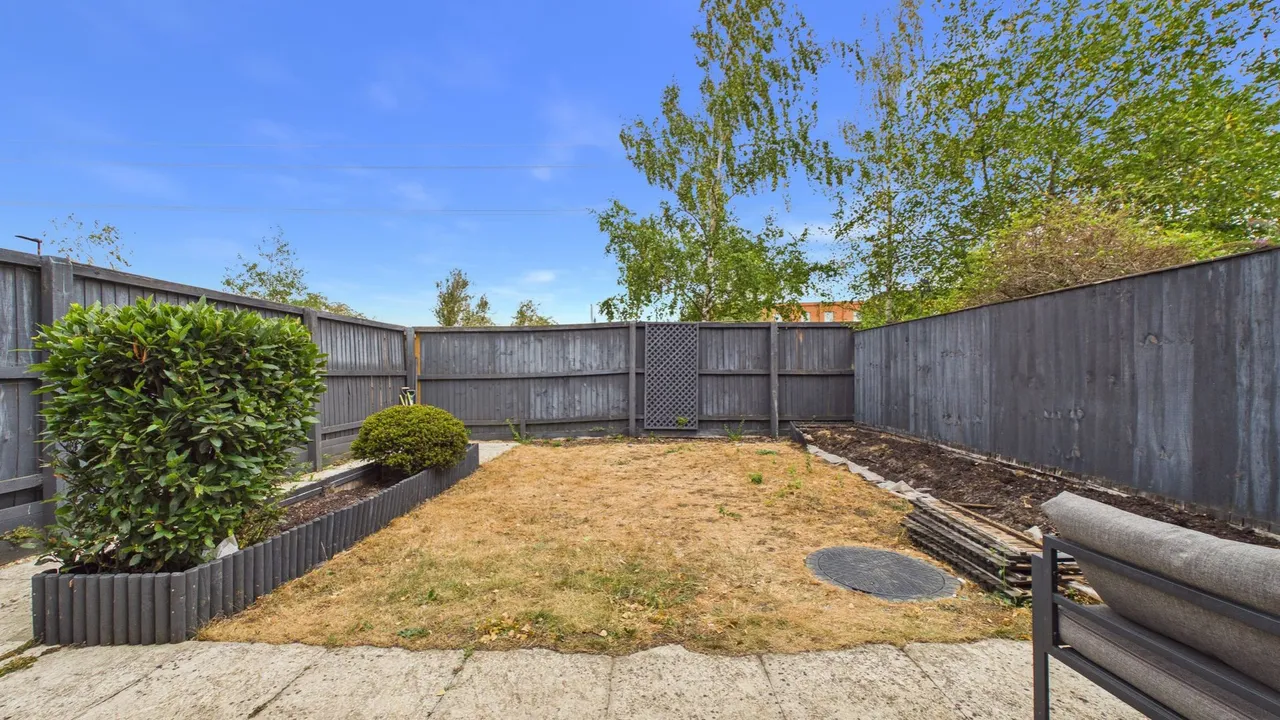 Beluga Close, Peterborough, PE2, photo 36