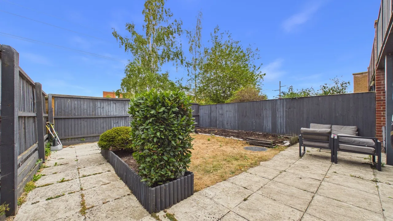 Beluga Close, Peterborough, PE2, photo 37