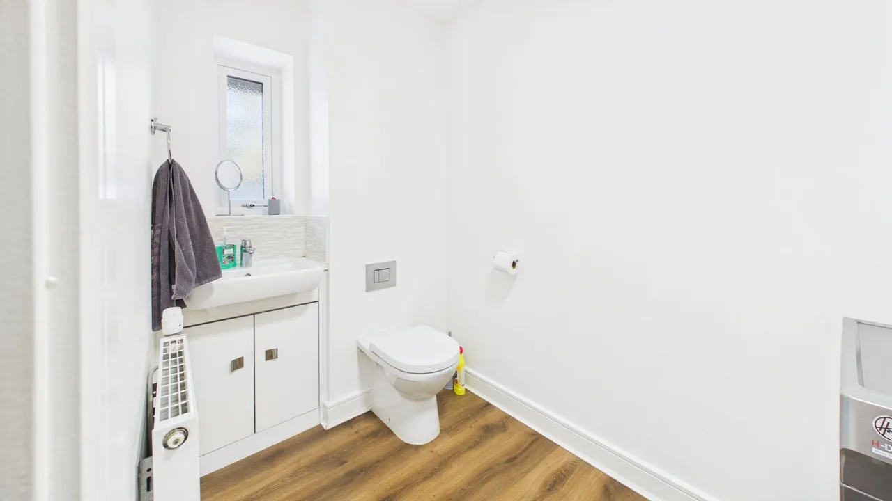 Beluga Close, Peterborough, PE2, photo 7