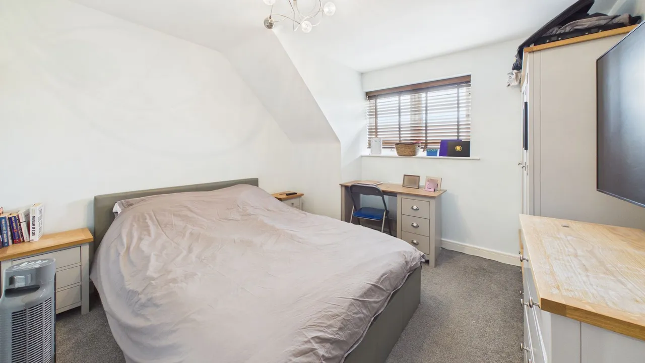 Beluga Close, Peterborough, PE2, photo 19