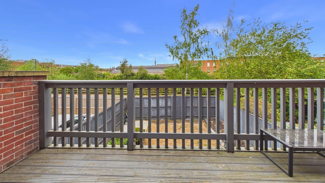 Beluga Close, Peterborough, PE2, photo 22
