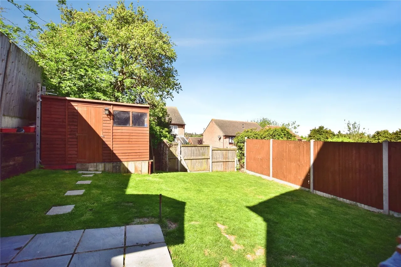 Waverley Avenue, Minster on Sea, ME12, photo 16