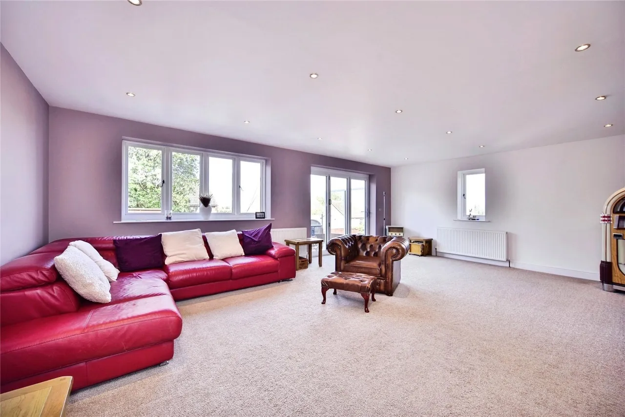 Waverley Avenue, Minster on Sea, ME12, photo 7