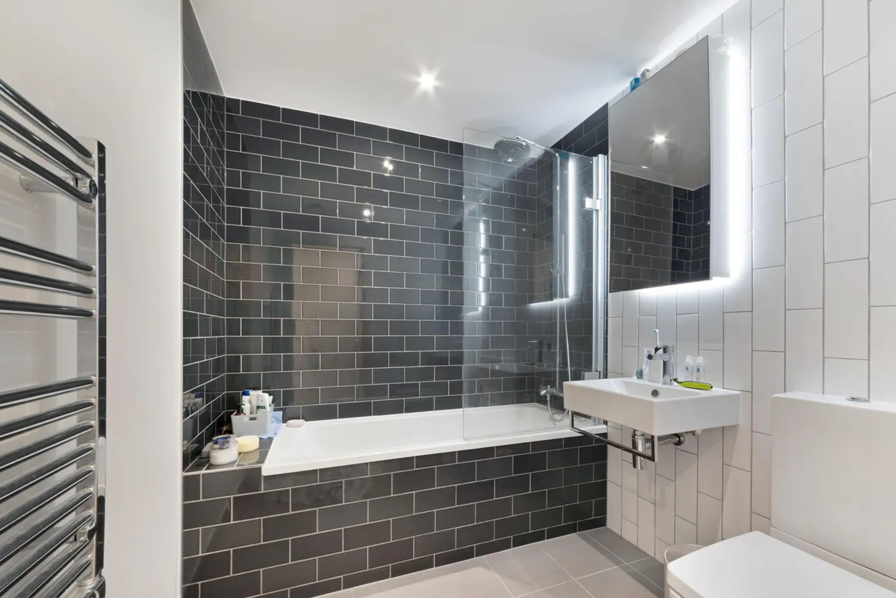 Marco Polo Tower, Royal Wharf, E16, photo 9