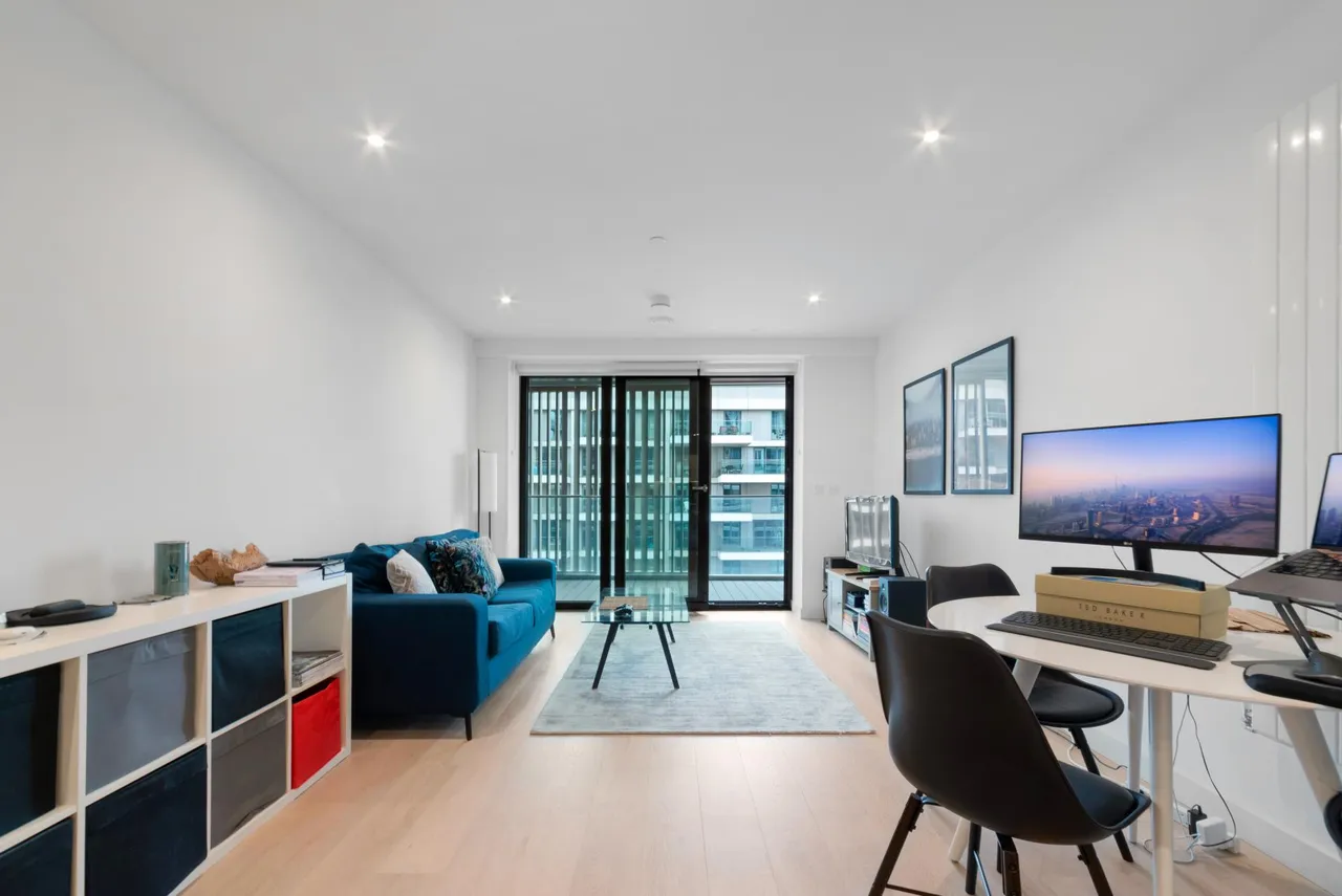 Marco Polo Tower, Royal Wharf, E16, photo 4