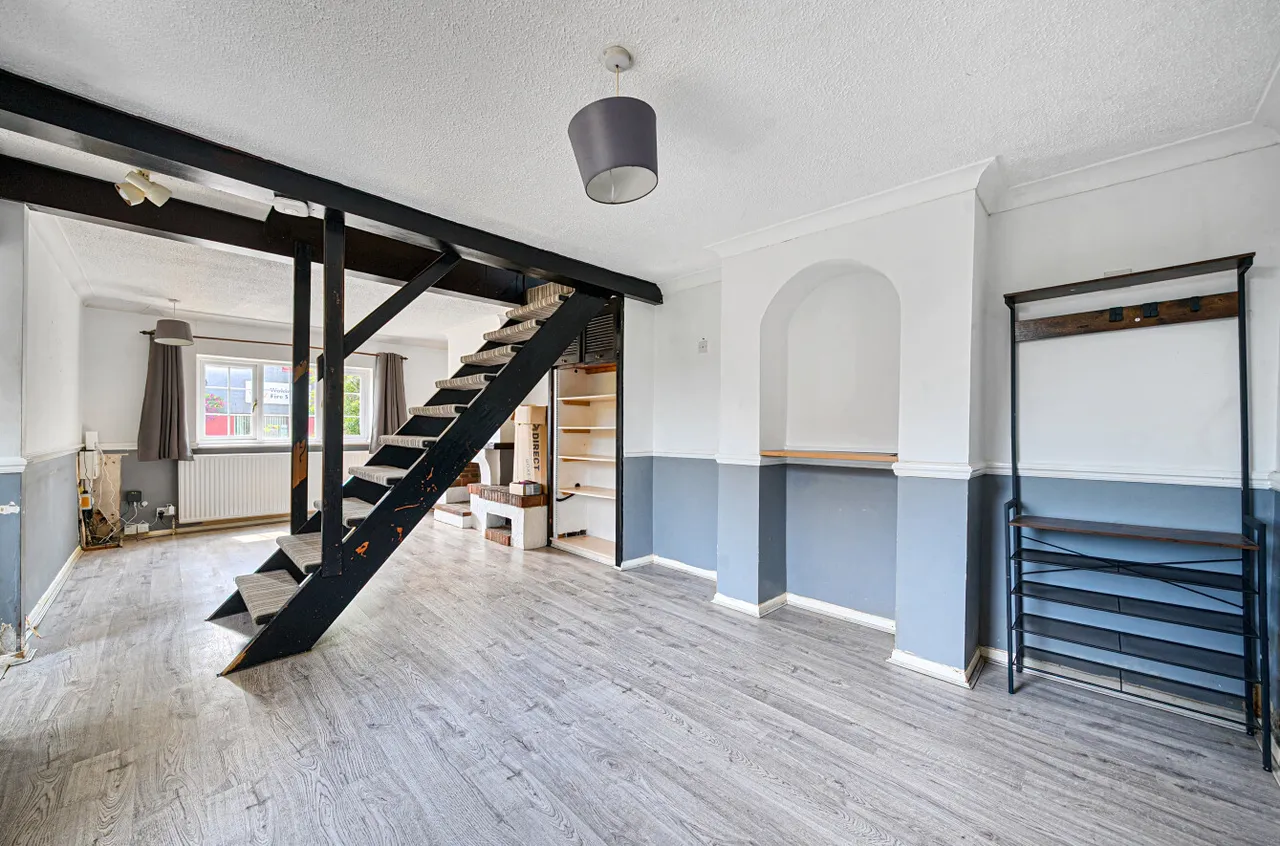 Easthampstead Road, Wokingham, Berkshire, RG40 2EG, photo 8