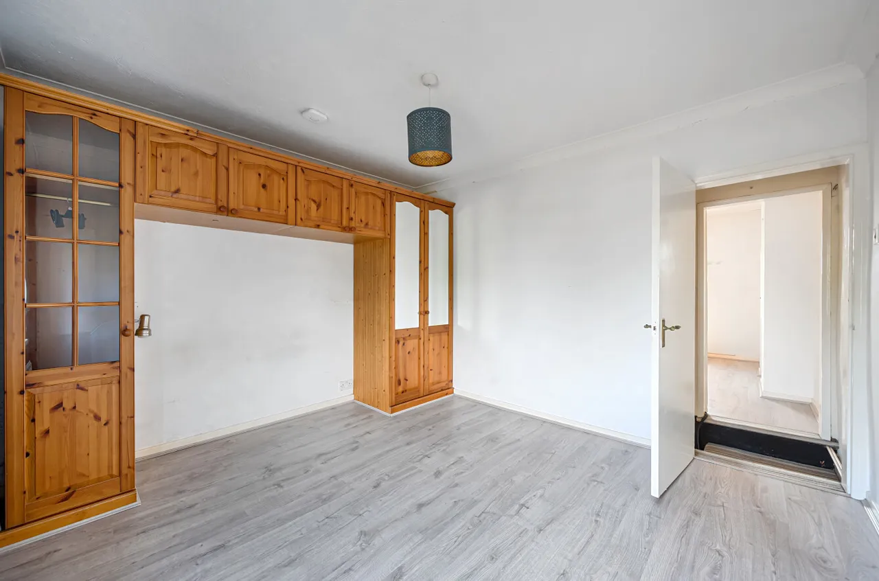 Easthampstead Road, Wokingham, Berkshire, RG40 2EG, photo 10