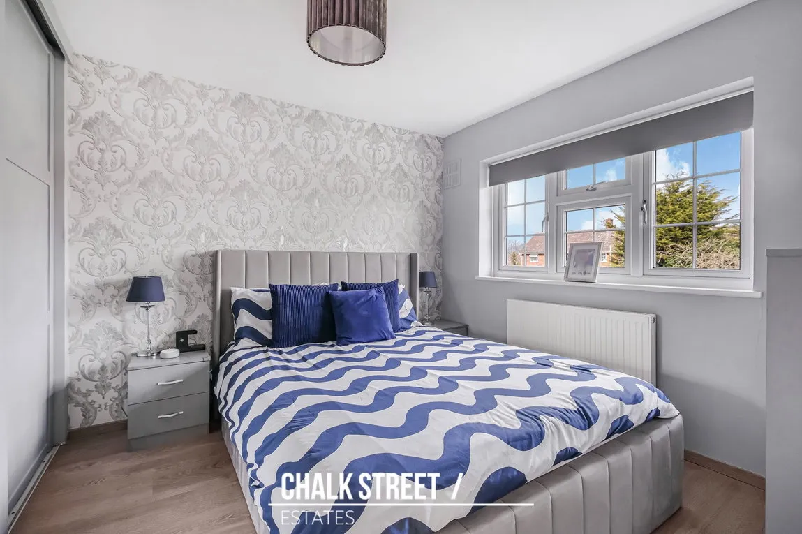 Stapleton Crescent, Rainham, RM13 7HA, photo 11