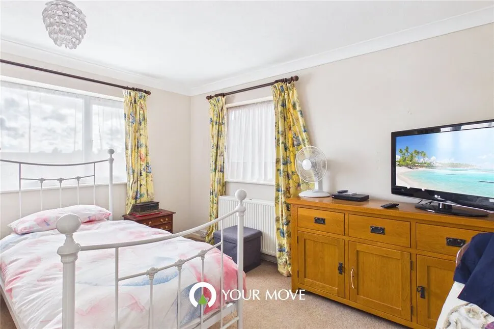 Clifford Drive, Lowestoft, NR33, photo 7